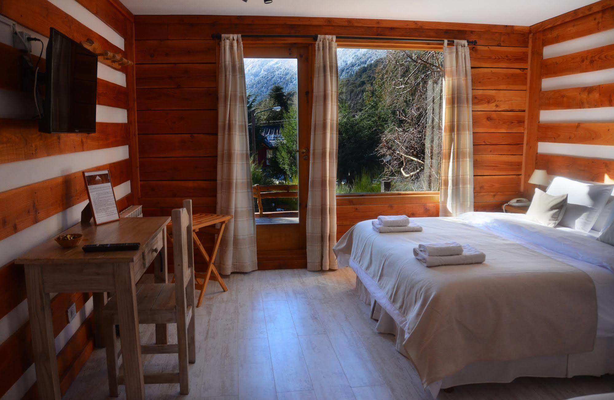 Casa Del Lago Villa La Angostura Bagian luar foto